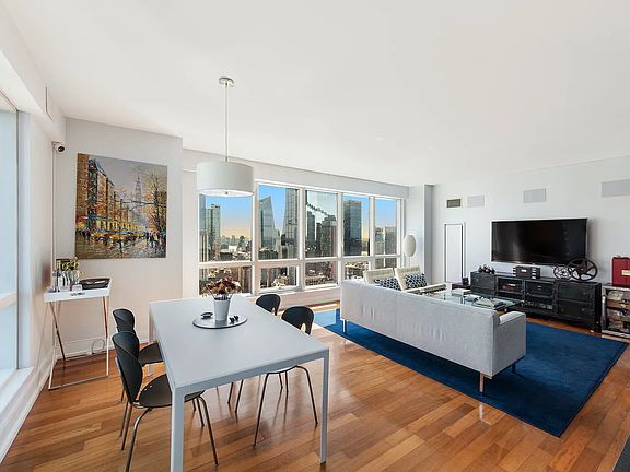 4th image of 350 W 42nd St APT 40G