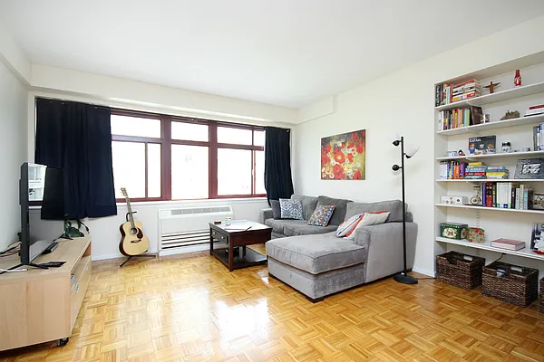 Rented by Modern Spaces | media 1