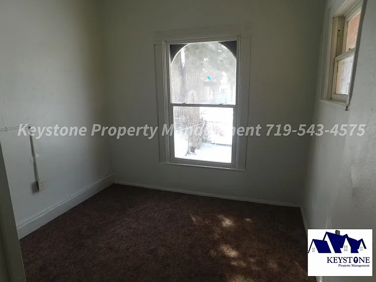 906 N Glendale Ave — Photo 10