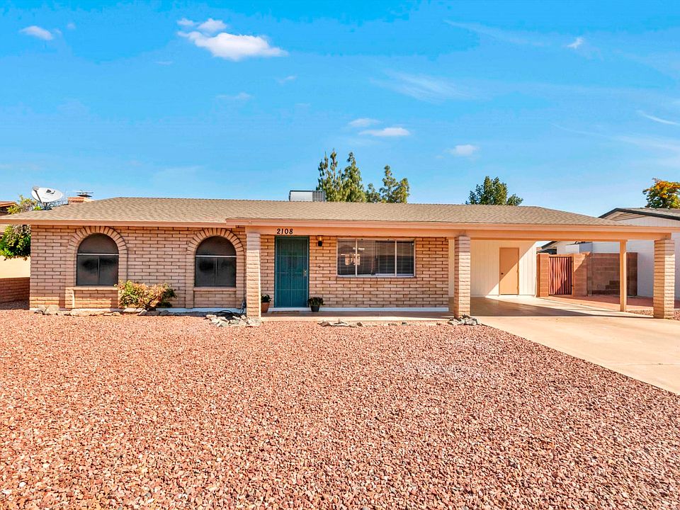 Exterior front elevation