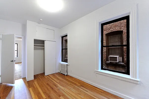 Rented by Aether Property Group | media 27