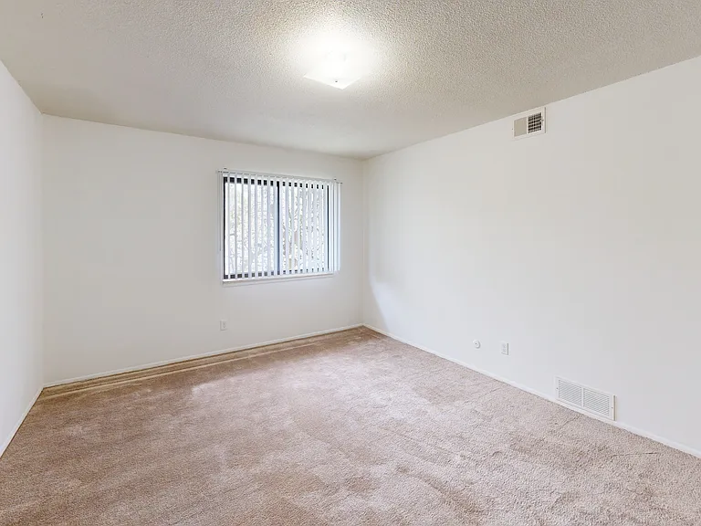 Ravine Apartments — Photo 22