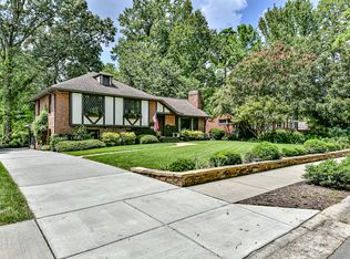5444 Wintercrest Ln, Charlotte, NC 28209