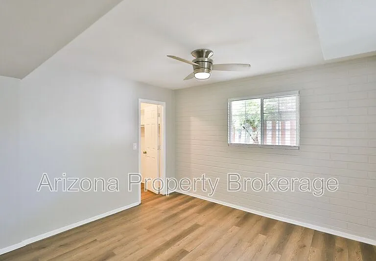 144 E Vista Del Cerro Dr — Photo 11