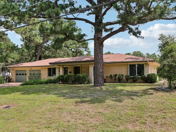 162 Indian Oak Dr, Bastrop, TX 78602