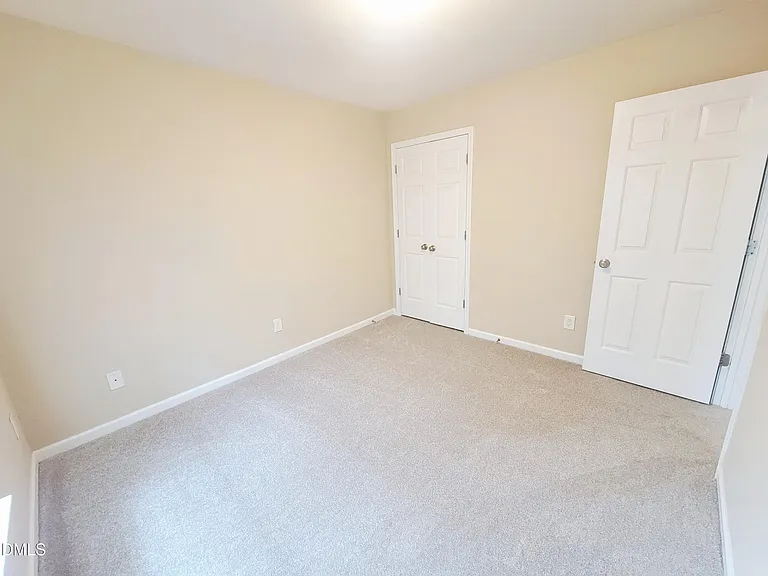 8327 Glenwood Springs Ct — Photo 33