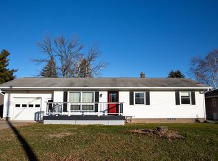 1553 Young Dr W, Onalaska, WI 54650