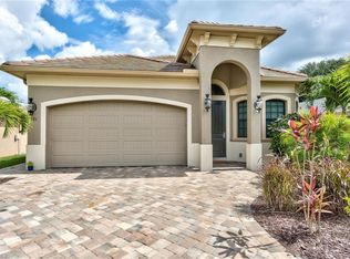 771 102nd Ave N, Naples, FL 34108