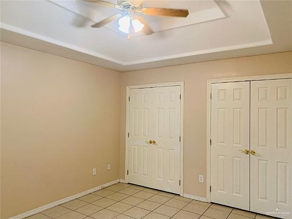 4th image of 1400 E Quail St APT D