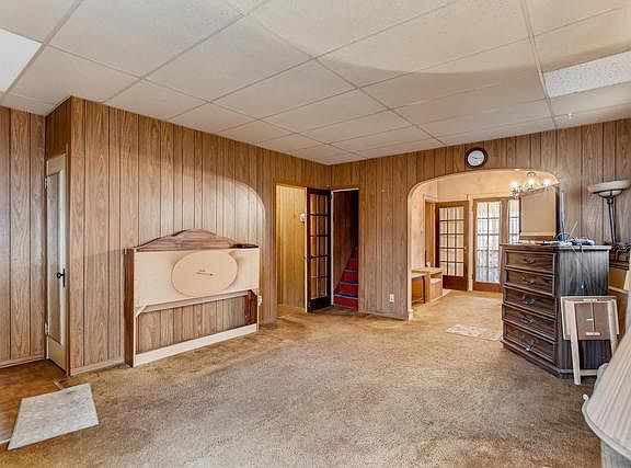 4th image of 715 N 8th Ave