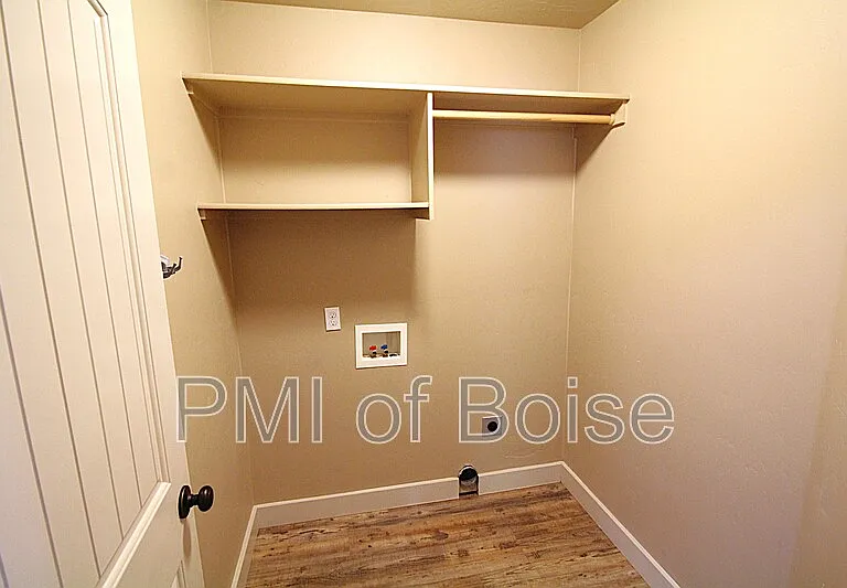 9699 W Montebello Dr — Photo 9