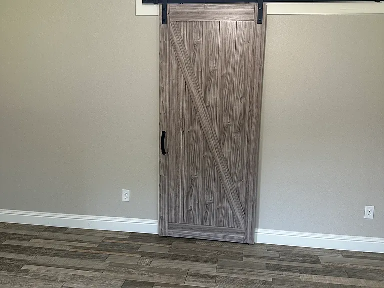 2203 Navasota St — Photo 19