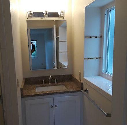 4th image of 1952 Thorndyke Ave W APT 1