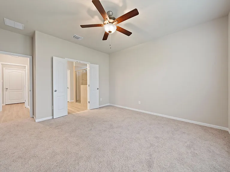 7445 Garden Glen Dr — Photo 17