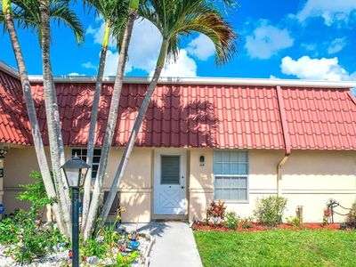 114 Amherst Lane, Lake Worth, FL, 33467