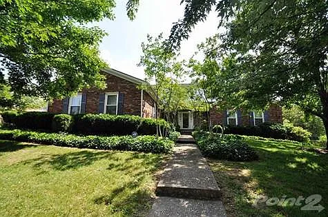 1304 Sweetbay Dr photo 1
