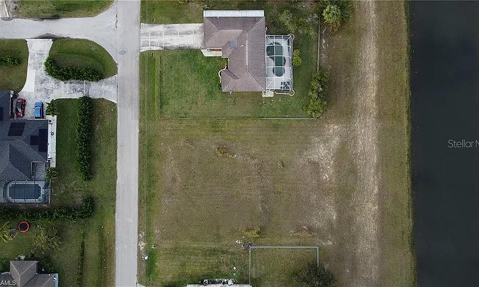 2nd image of 2702 Rita Ave N