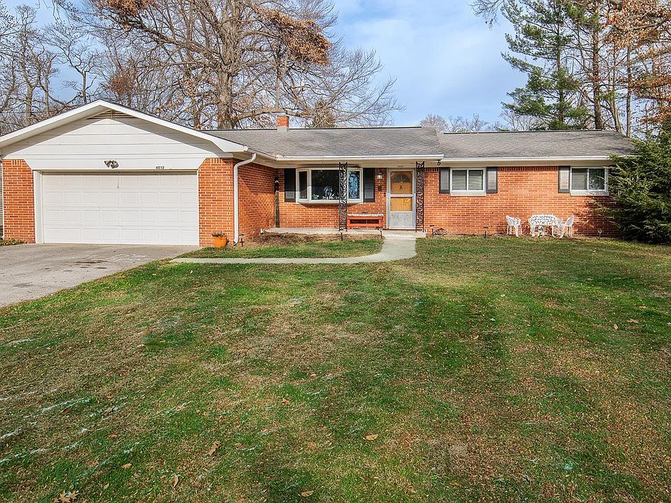 1st image of 4032 W Woodlyn Dr