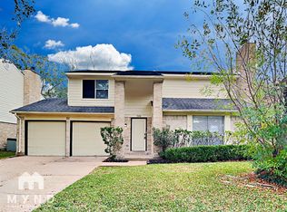 508 Oak Harbor Dr, Houston, TX 77062