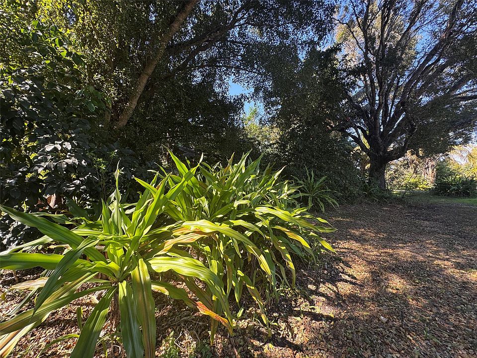 1st image of 5911 SW 196th Lane