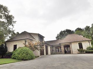 2815 Edinburgh Park Rd, Tupelo, MS 38804