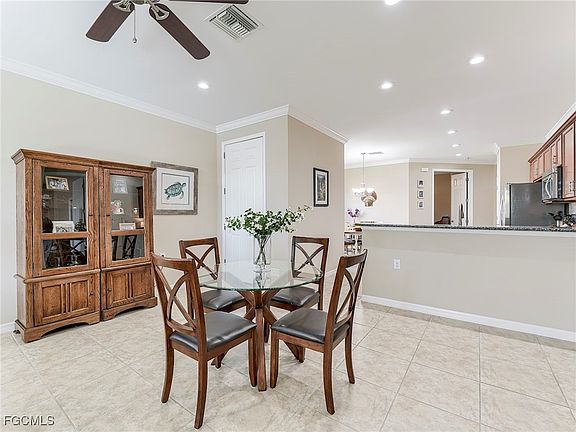 4th image of 10421 Sirene Way