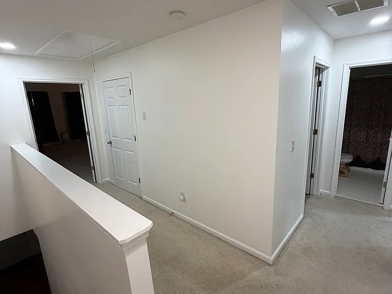 1919 Harrison Park Dr — Photo 3