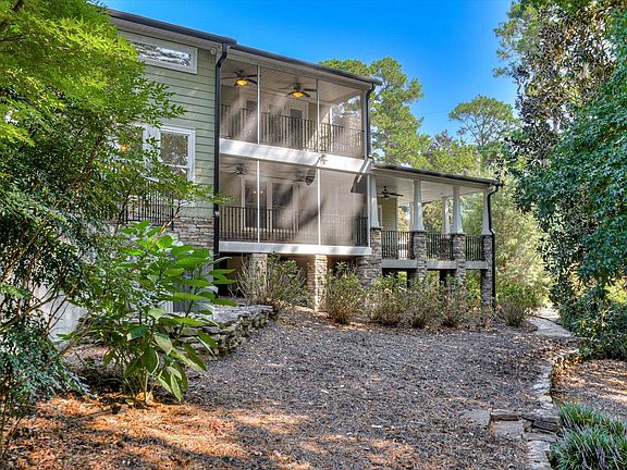 2nd image of 501 Ashland Drive