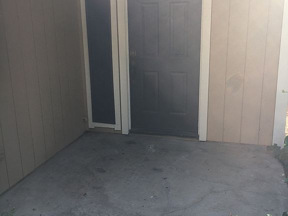 2nd image of 720 Sunrise Ave APT 11