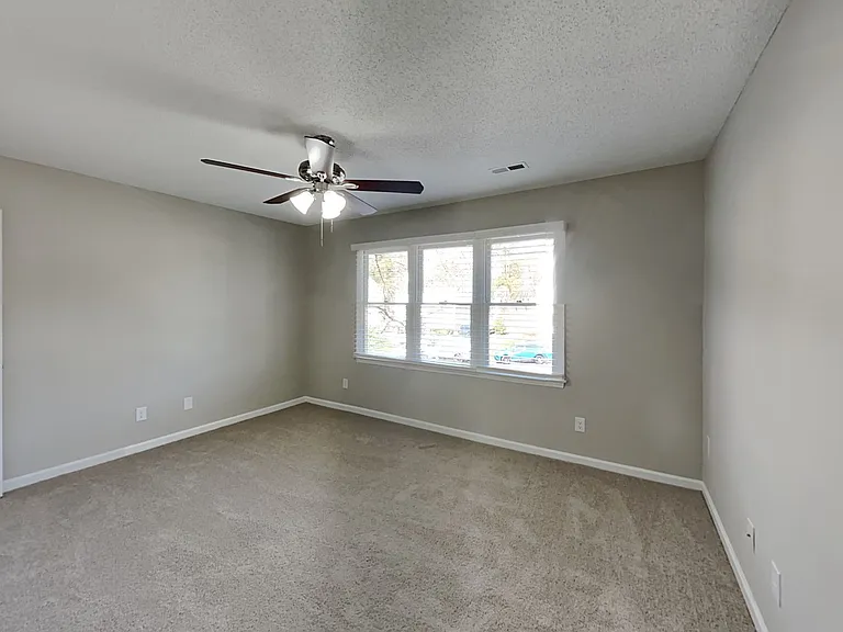 3617 Abercromby Dr — Photo 7