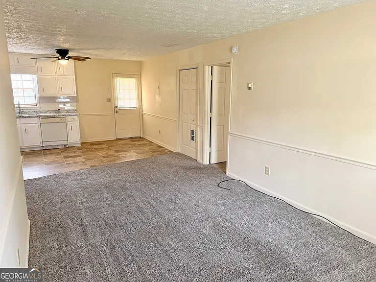 108 Appleton Blvd #B — Photo 7