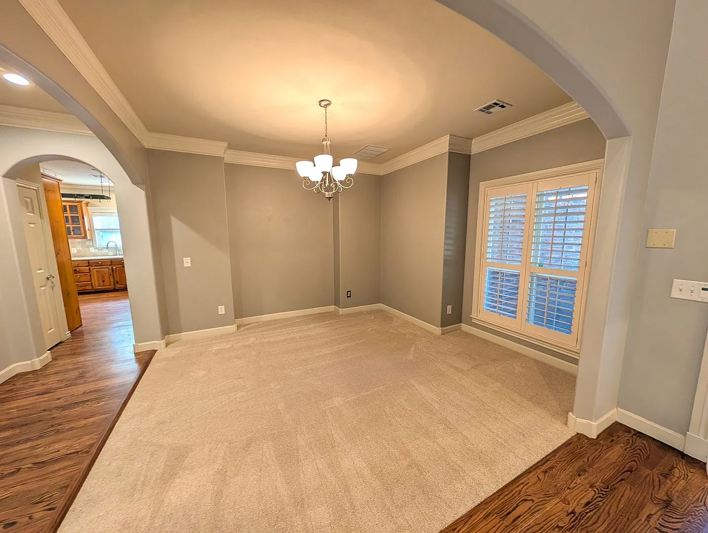 Spacious 4-Bedroom Home in Jenks School District | 3-Car Garage | Pet Friendly! — Photo 2