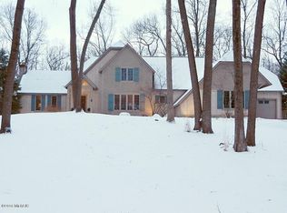 1868 Sterling Oaks Blvd SE, Ada, MI 49301