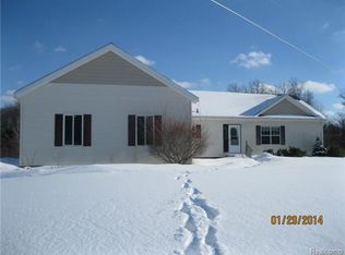 5885 Rowland Pine Ct, Howell, MI 48843