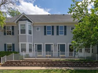 121 Williamson Ct, Bridgewater, NJ 08807