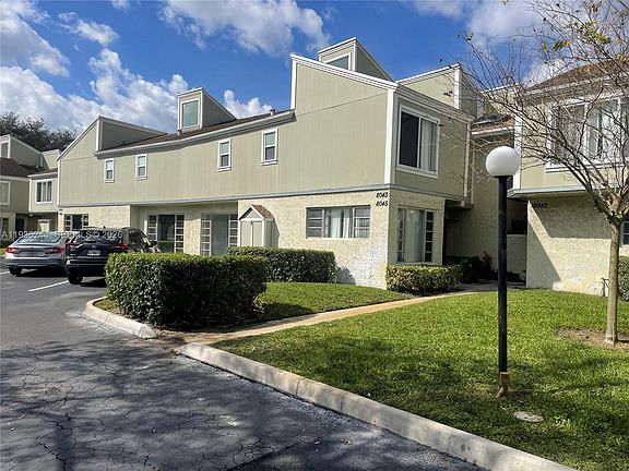 2nd image of 8043 Lagos De Campo Blvd #F-3