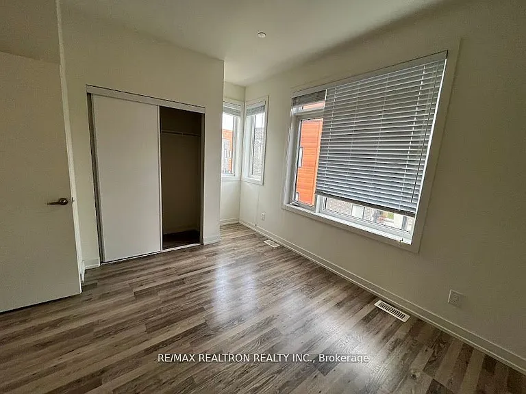 370 H Red Maple Rd #Townhouse 9 — Photo 14