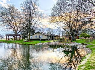 1107 East Broadway, Trenton, IL