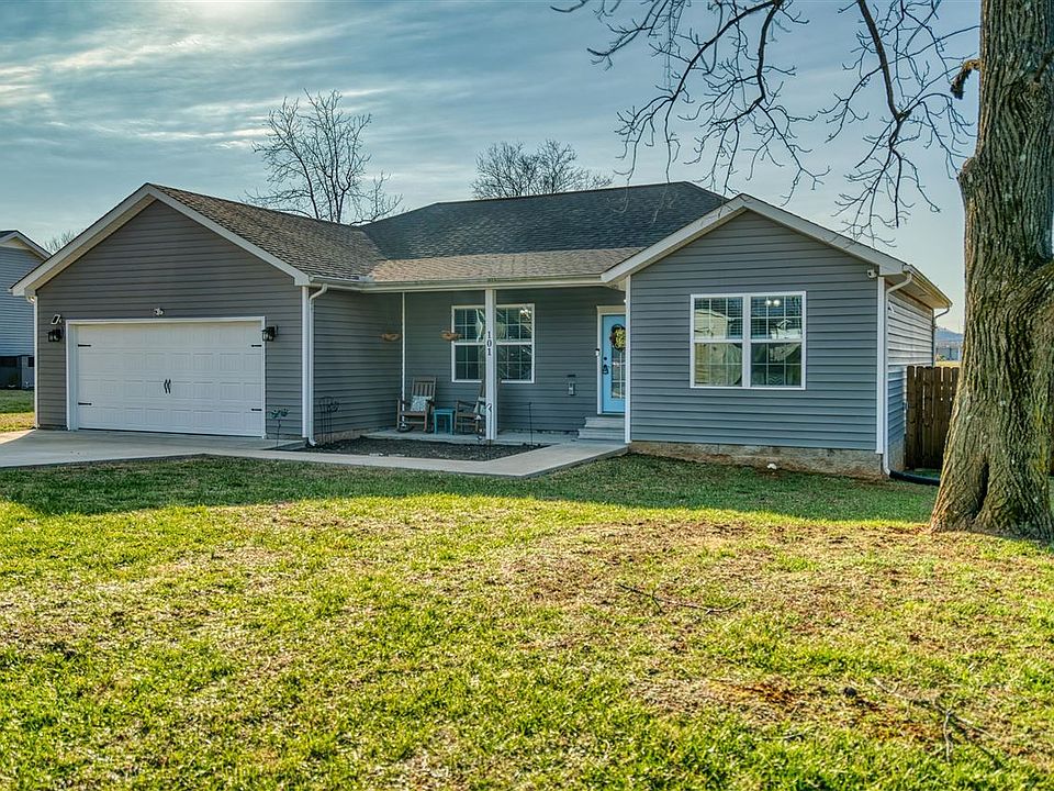 1st image of 101 Creekwood Dr