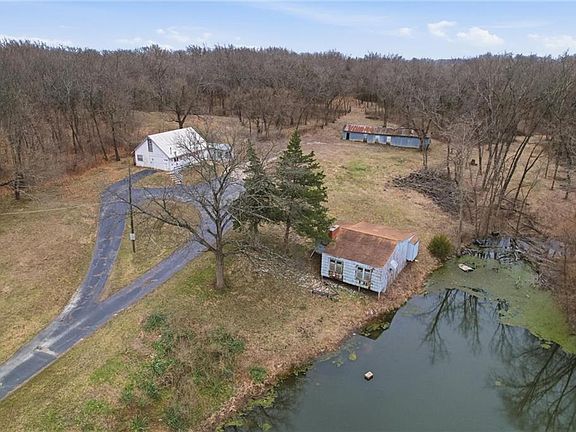 5th image of 11151 Leavenworth Rd