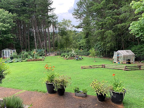 Garden, Chkn Coop, Greenhous