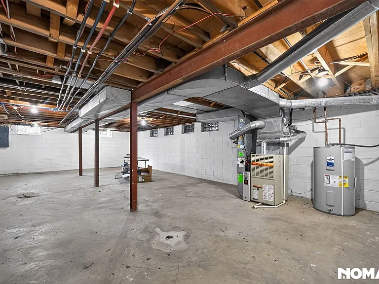 8315 Hilton Rd — Photo 43