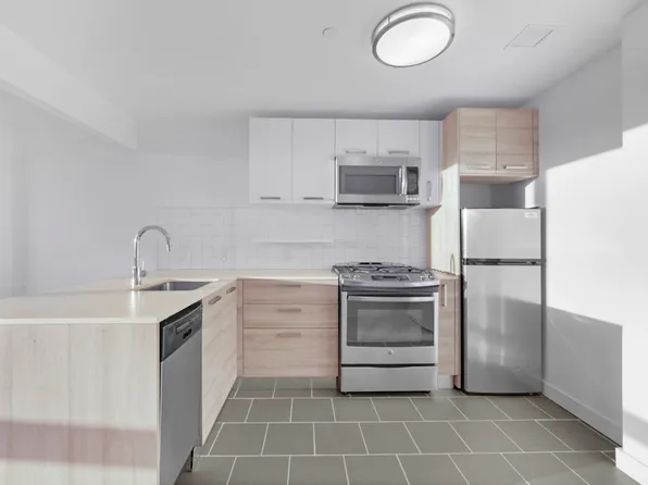 626 Flatbush Avenue 19F image 1 of 13