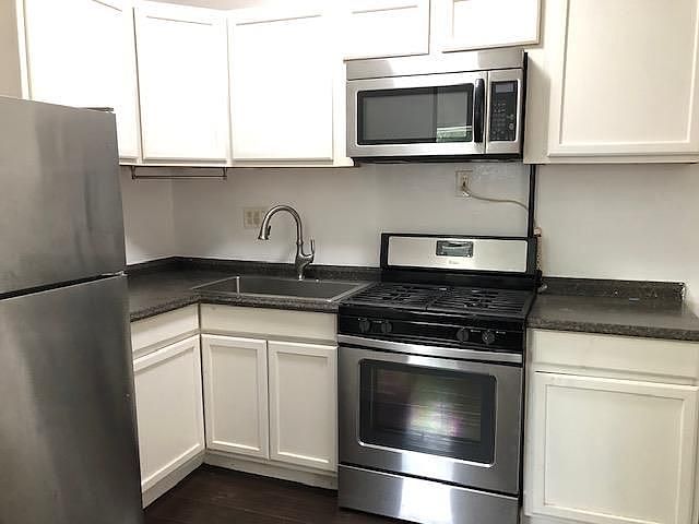 1st image of 384 McCovey Ln