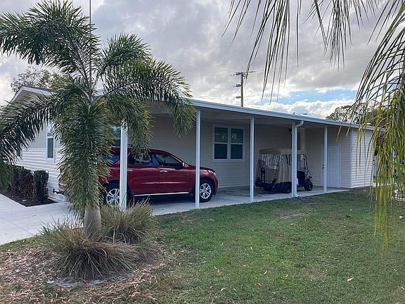 3rd image of 339 Eland Dr