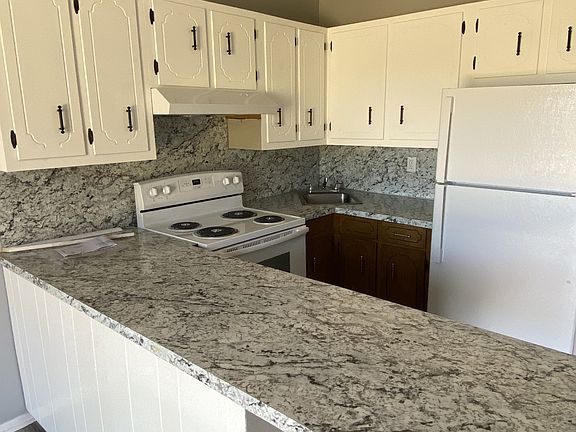 3rd image of 116 N Cordelia #2