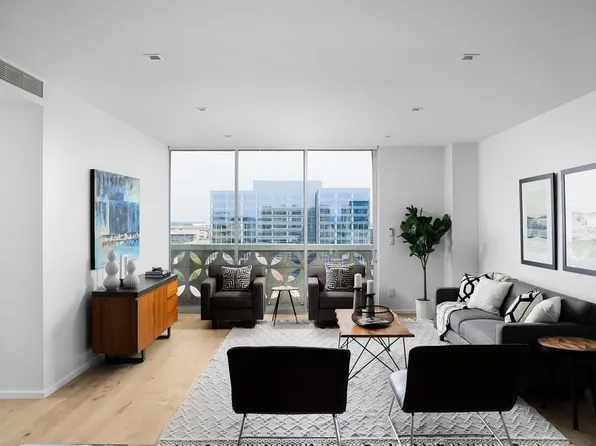 1801 Lavaca St APT 11G, Austin, TX 78701