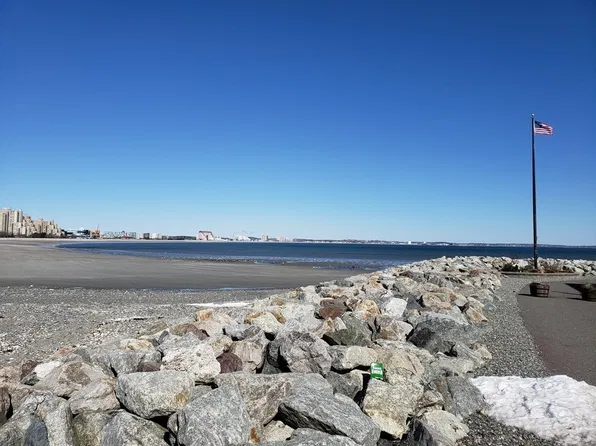 109 Broadsound Ave, Revere, MA 02151