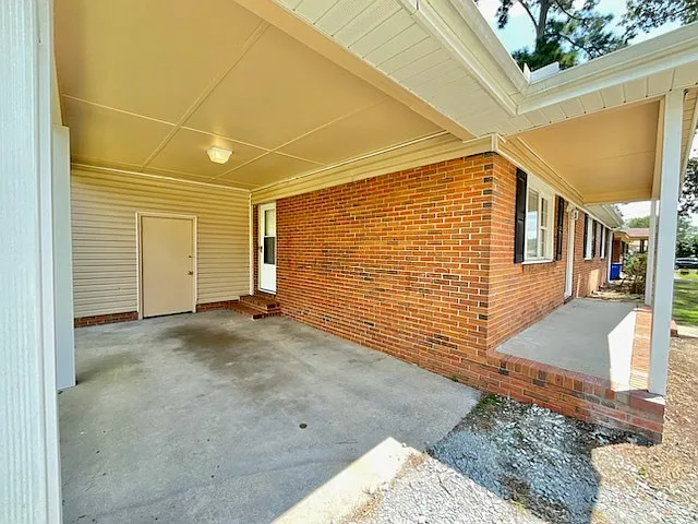 3 bed, 2.0 bath, 1222 sqft, $1,395 — Photo 4