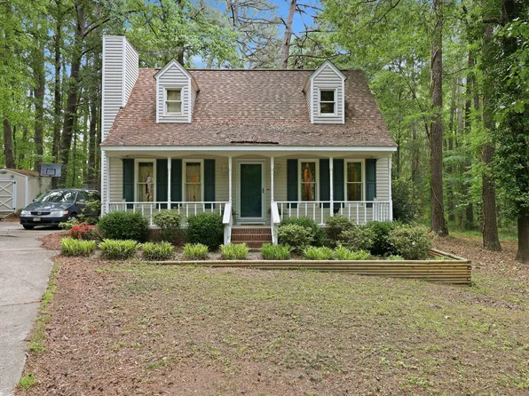 7433 Berkshire Downs Dr, Raleigh, NC 27616
